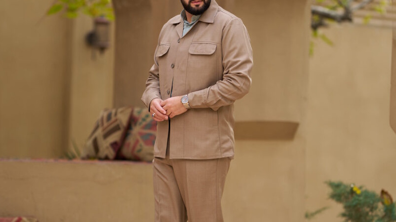 مراحل تولید کت و شلوار لبنانی؛ از طراحی تا دوخت نهایی با استانداردهای مد اسلامی